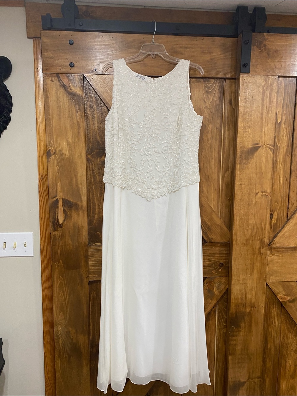 J Kara Ivory Beaded Sleeveless Maxi Dress Size 16